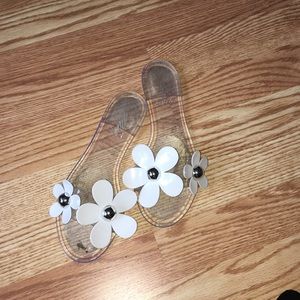 Clear jelly slippers